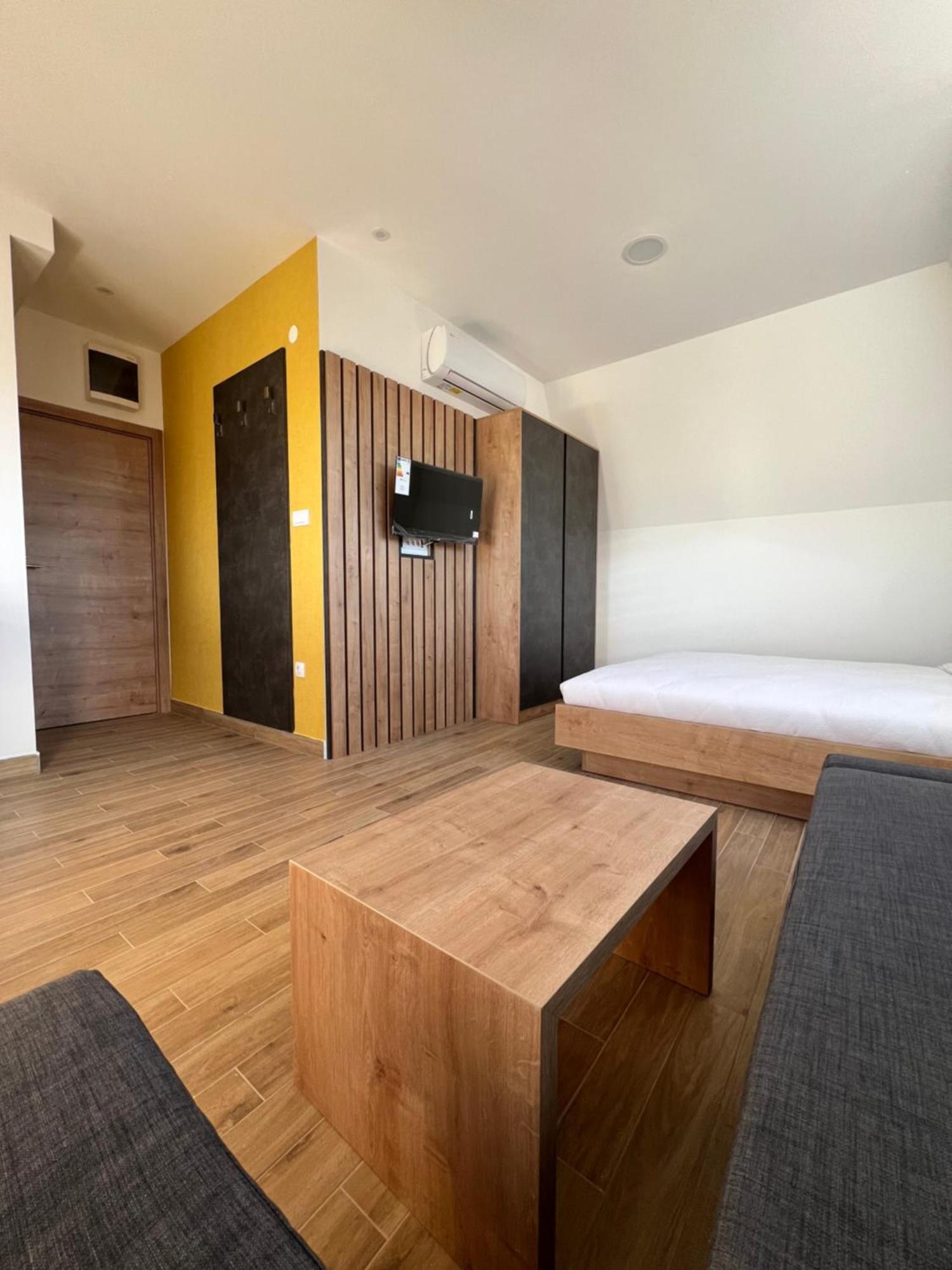 Aparthotel Zlatni Odmor Zlatibor Esterno foto